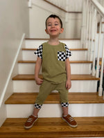 Earthy solids knee length shorts