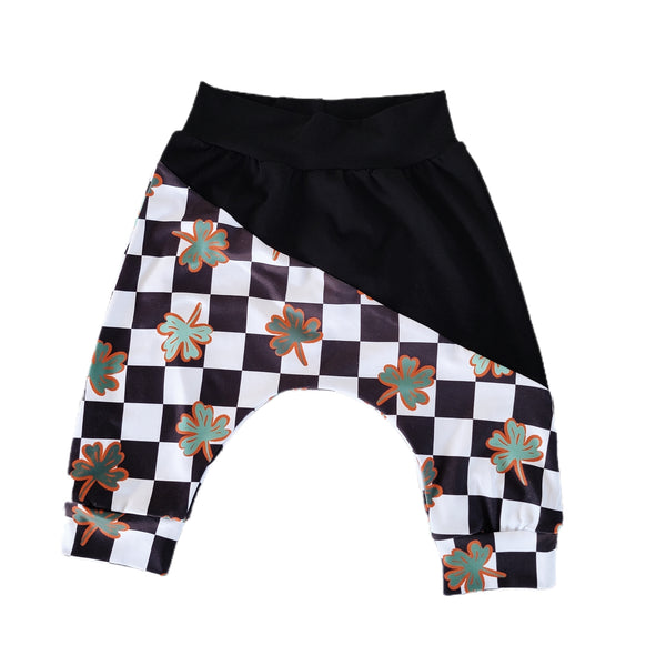 Lucky checks block knee length shorts